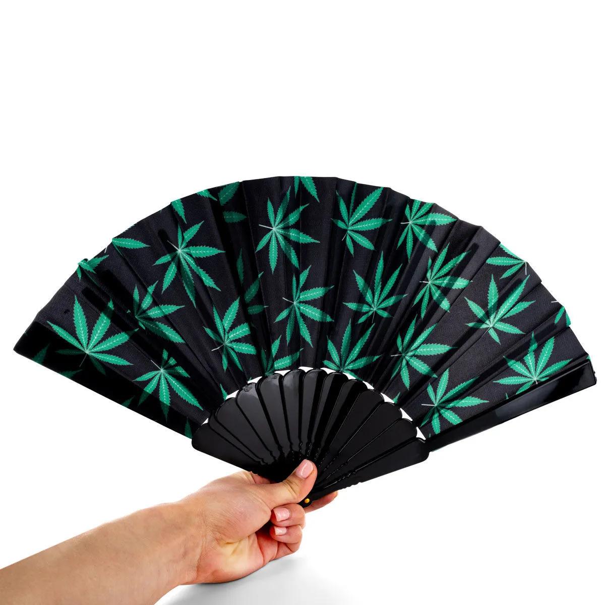 Faltfächer mit Ganja-Blätter-Print