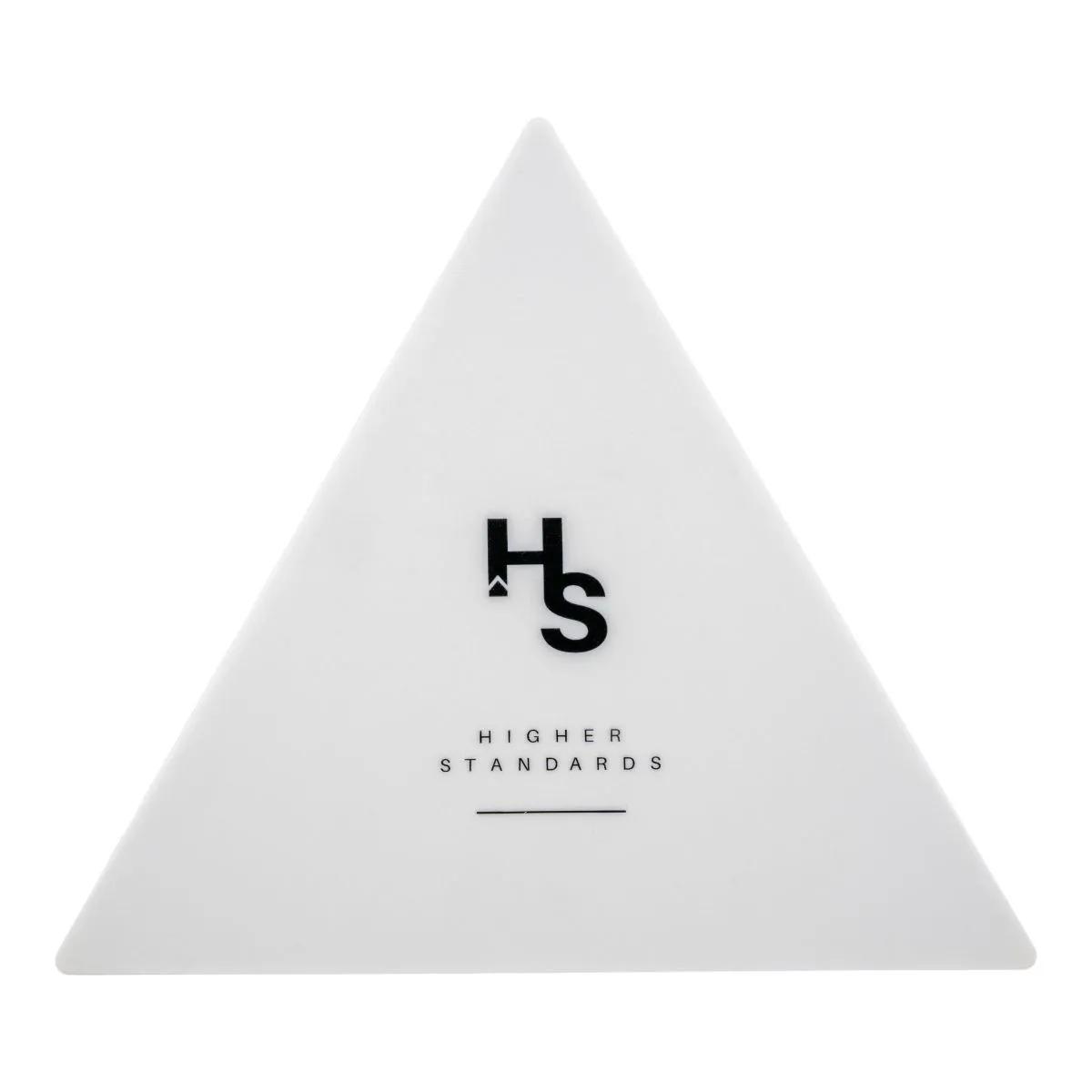 Higher Standards Triangle Konzentrat-Matte Weiß