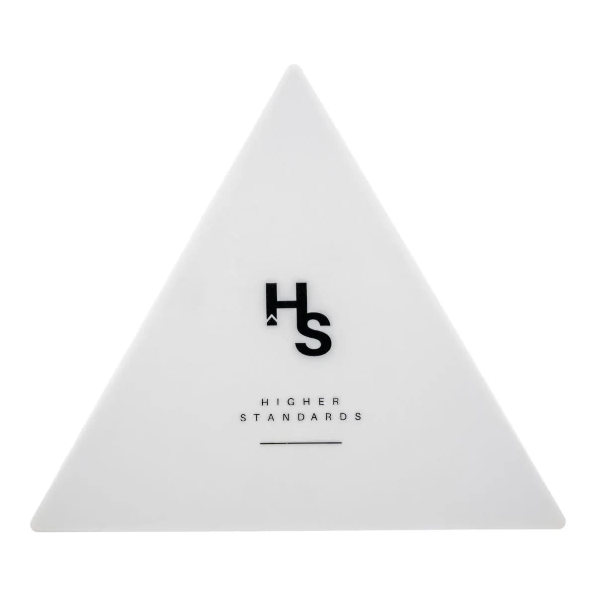 Higher Standards Triangle Konzentrat-Matte Weiß